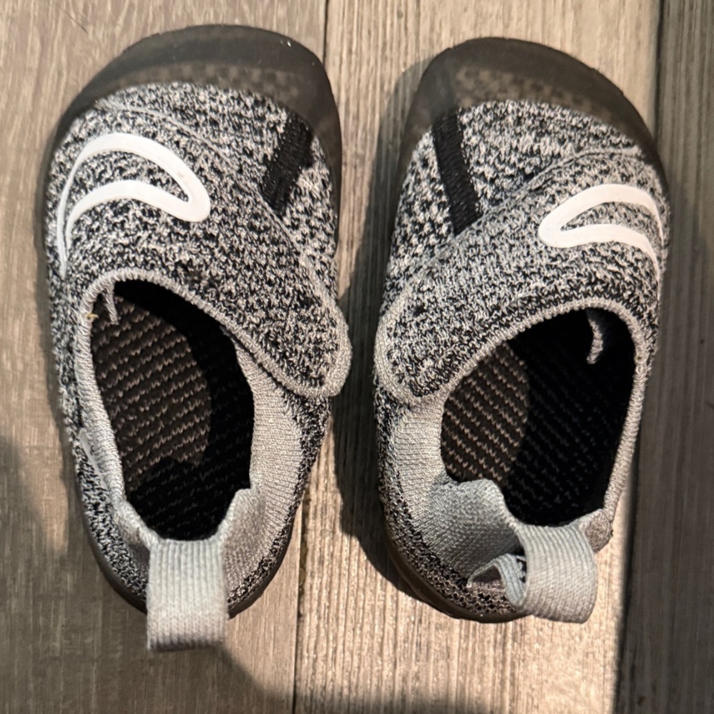 Nike Black and White Baby Walker Shoes